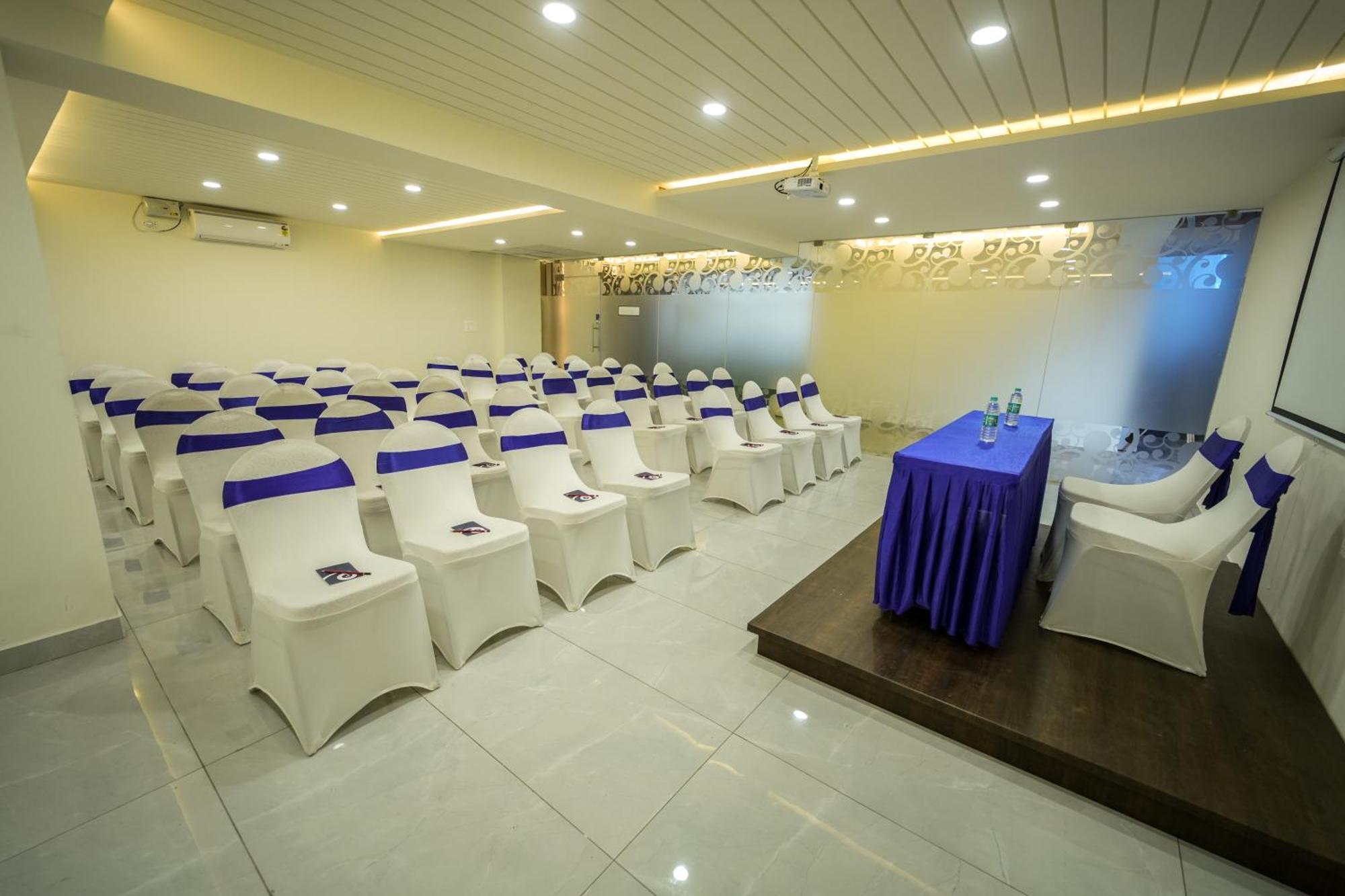 Zip By Spree Hotels Purpleorchid Whitefield Bangalore Bagian luar foto